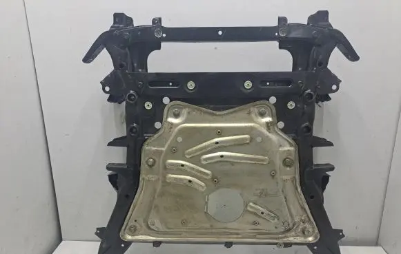 BMW X6 F16 Front subframe 6866689 6853814