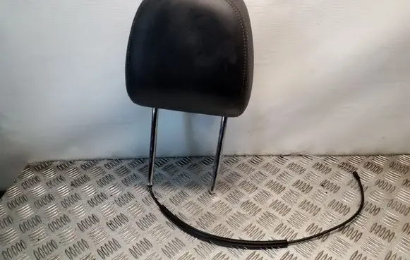 KIA Sorento Front seat headrest 