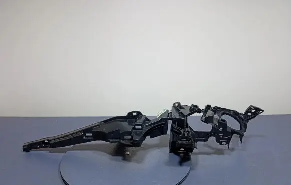 BMW i4 Tailgate/boot cover trim set 7489861