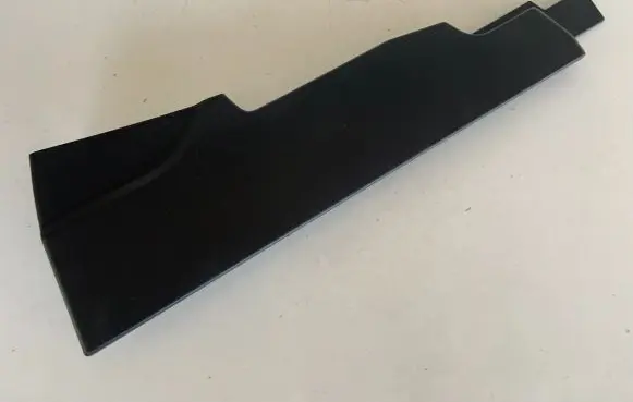 Audi Q7 4M Rear seat rail trim cover 4M0883685B 4M0883685B4PK