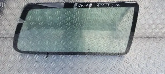 Volkswagen Golf III Rear side window