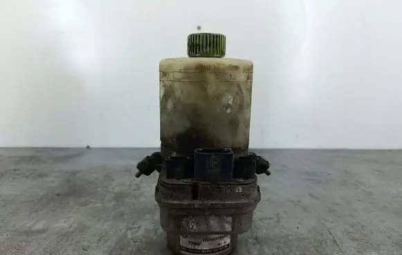 Skoda Fabia Mk2 (5J) Power steering pump 6Q0423156ABTRW