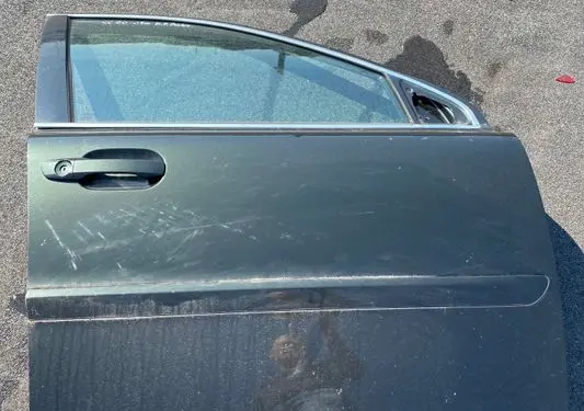 Volvo XC90 Front door