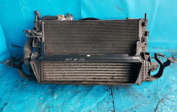 Volvo V50 Coolant radiator