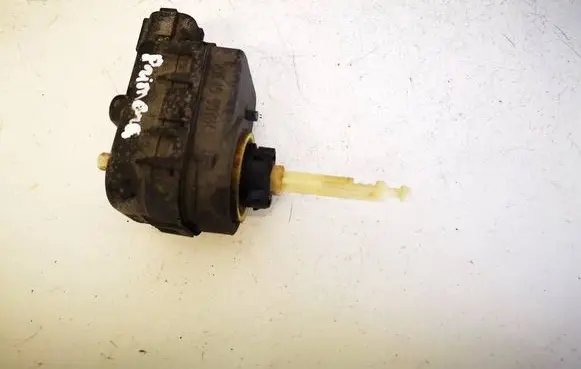 Nissan Primera Headlight level adjustment motor 