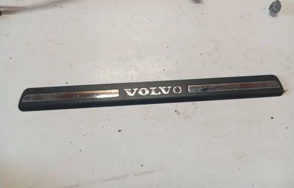 Volvo S80 Front sill trim cover 8659960