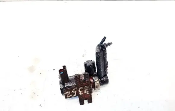 Volvo S40 Turbo solenoid valve 70096602 96.500.883.80