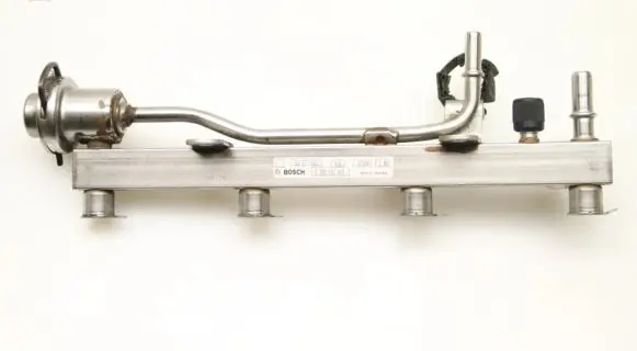 Opel Mokka Fuel main line pipe 55577580