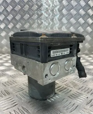 Audi A7 S7 4G ABS Pump 4G0907379H