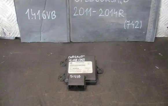 Opel Corsa D Parking PDC control unit/module 13186725