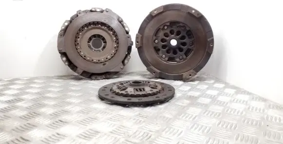 Audi A5 8T 8F Clutch set kit 0B4141025A 0B4141117