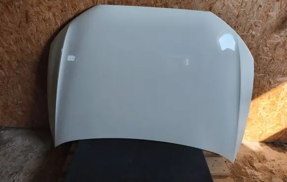 Audi Q3 8U Engine bonnet/hood LY9K