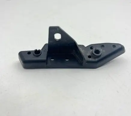 BMW 4 G22 G23 G24 G26 Front bumper mounting bracket 8738612