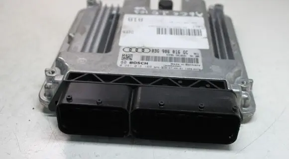 Audi A6 S6 C6 4F Engine control unit/module 03G906016G