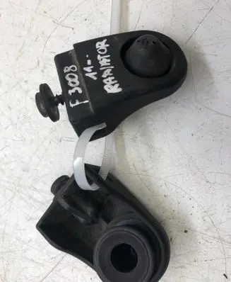 Radiator support slam panel bracket