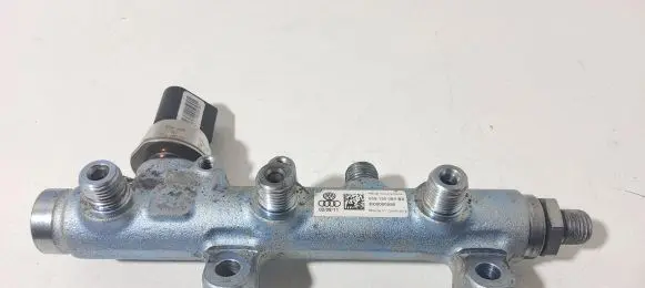 Audi A6 S6 C7 4G Fuel main line pipe 059130089BS 05A906051