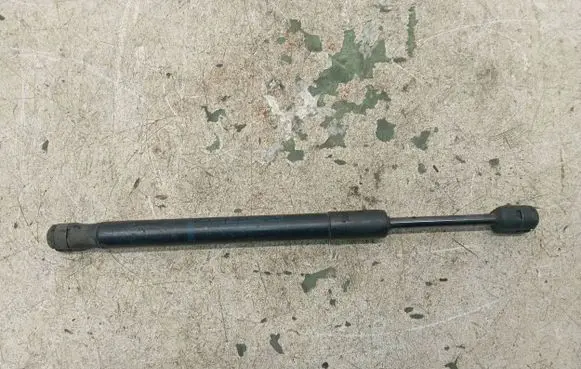 Audi A6 S6 C6 4F Tailgate/trunk strut/damper 4F5827552B