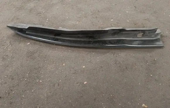 Maserati Ghibli Fender trim (molding)