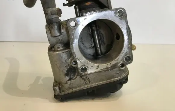 Skoda Octavia Mk1 (1U) Throttle valve 06A133064J 408237111012 408237