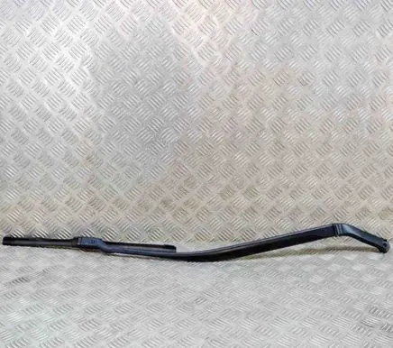 Maserati Quattroporte Windshield/front glass wiper blade 89813736 670001642