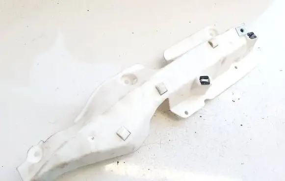 Volkswagen Jetta V Other exterior part 1K5880680