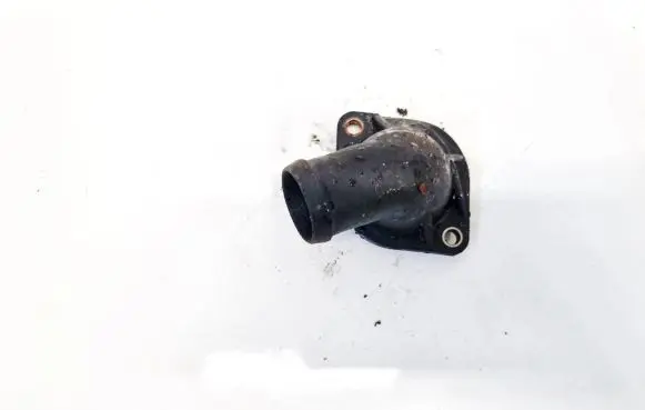 Audi A4 S4 B5 8D Engine coolant pipe/hose 030121121