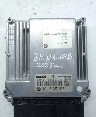 BMW 1 E81 E87 Engine control unit/module 7797216