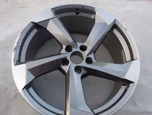 Audi A7 S7 4K8 R20 alloy rim 4K8601025N