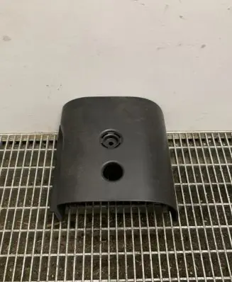 Steering wheel column trim