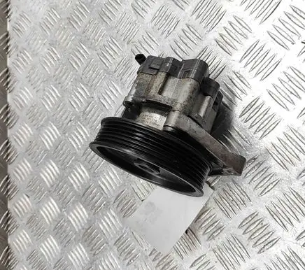 Mercedes-Benz SLK R172 Power steering pump 7693900514 7691332150
