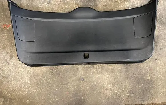 Subaru Outback Tailgate trim 94320AJ000 94321AJ000