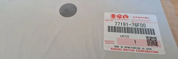 Suzuki Vitara (LY) Other exterior part 7719176F00