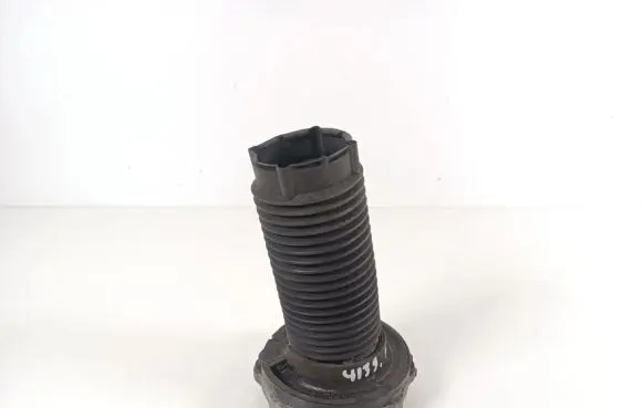 BMW X3 G01 Rear coil spring rubber mount 6882820