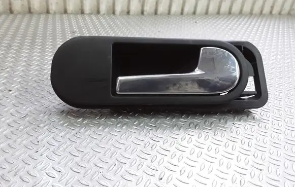 Volkswagen Golf Plus Rear door interior handle