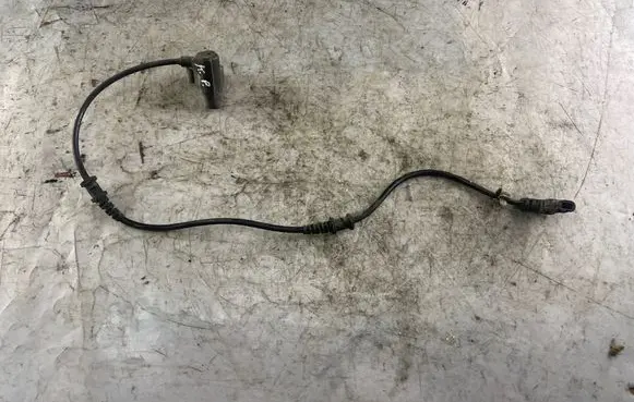Mercedes-Benz A W168 ABS brake wheel speed sensor 0265006369 1685400017