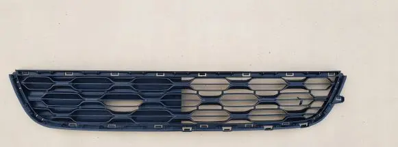 Front bumper lower grill