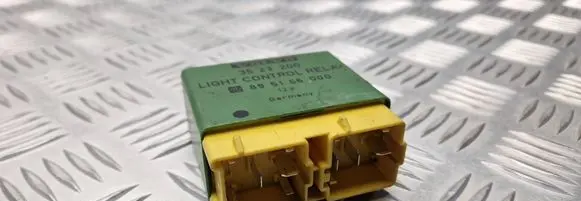 Volvo S70 V70 V70 XC Light relay 3523200 895166000