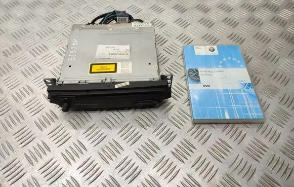 BMW 1 E81 E87 Navigation unit CD/DVD player 6965047 T10009608 T10009607