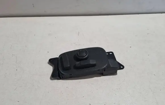 Land Rover Discovery Sport Seat control switch FK7214B566DB