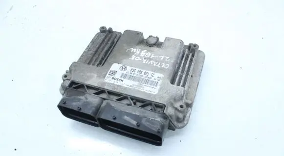 Skoda Octavia Mk2 (1Z) Engine control unit/module 03G906021TC