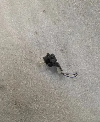Audi 80 90 B3 Tail light bulb cover holder 893941535