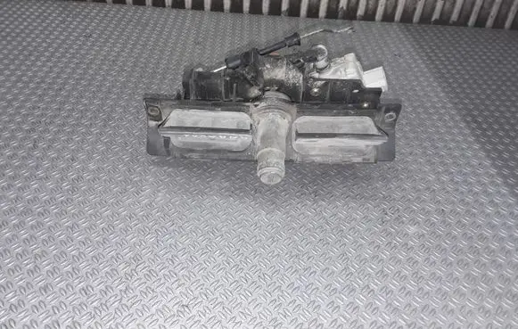 Audi A6 S6 C5 4B Tailgate opening switch 