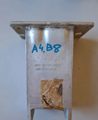 Audi A4 S4 B8 8K Front bumper shock/impact absorber 8K0807133C
