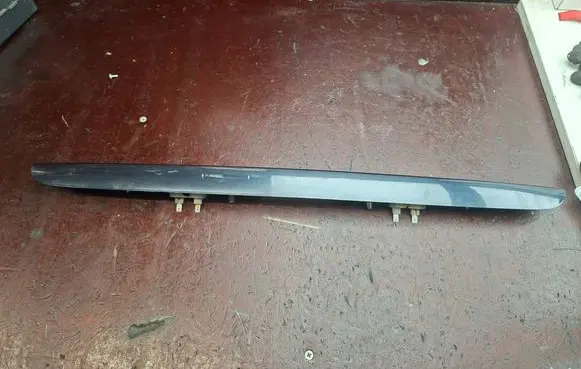 Mercedes-Benz ML W163 Trunk door license plate light bar 1637401393 70163740