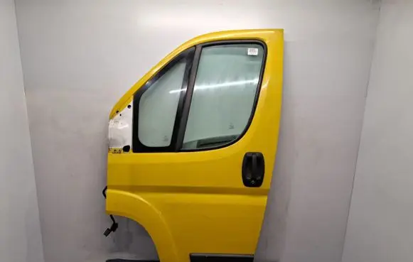 Fiat Ducato Front door