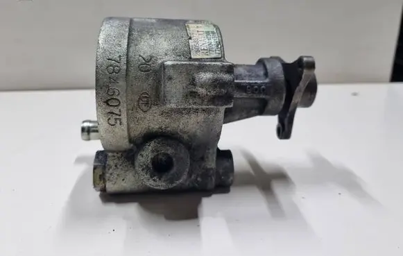 Power steering pump
