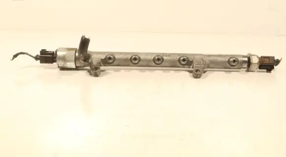 Seat Leon (1P) Fuel main line pipe 03L130089B