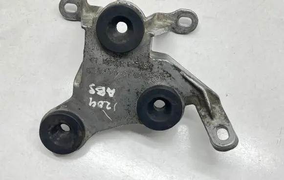Mercedes-Benz C W204 ABS pump bracket A2044300110 AC4600023