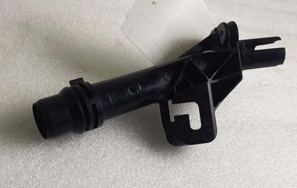 Citroen C4 Cactus Engine coolant pipe/hose 21477