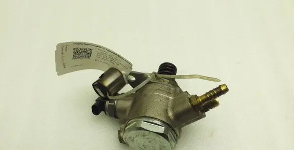 Porsche Cayenne (92A) Fuel injection high pressure pump 07L127026AB